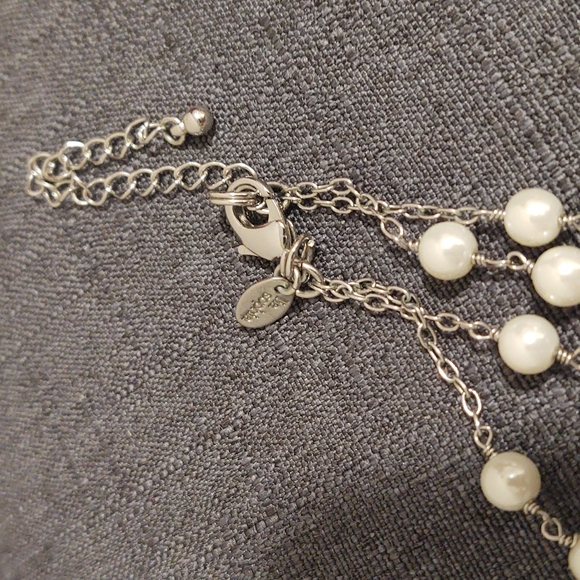 Lia Sophia pearl and chain combo double necklace - Picture 3 of 3